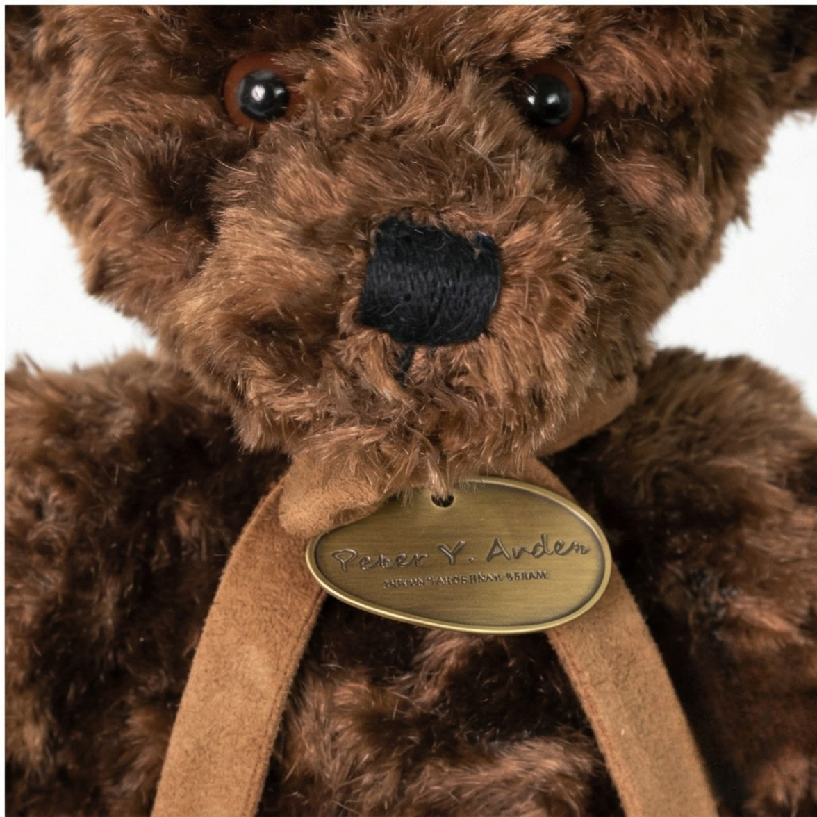 "Thomas" the 11in Thomas Kinkade Collector Thomas Bear by Russ Berrie